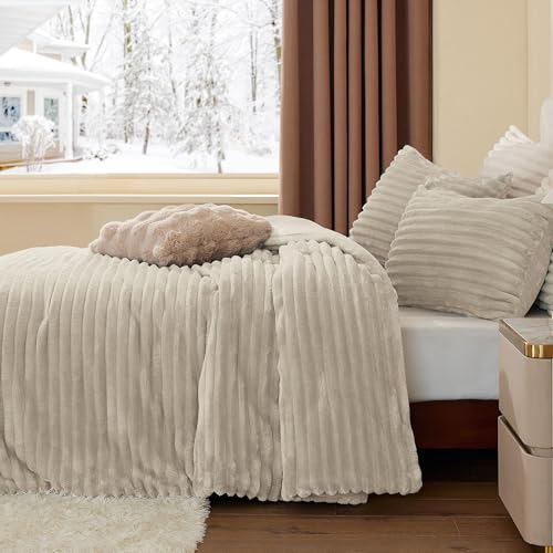 Fleece Oversized Queen Comforter Set