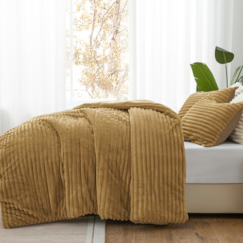 Fleece King Comforter Set