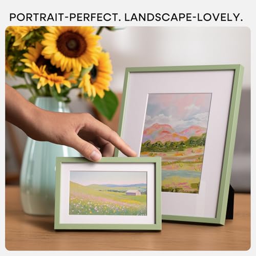 8x8 Green Picture Frame