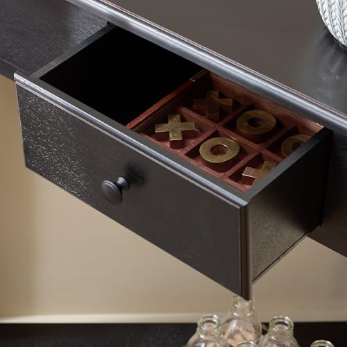 Furniture Gomez 1