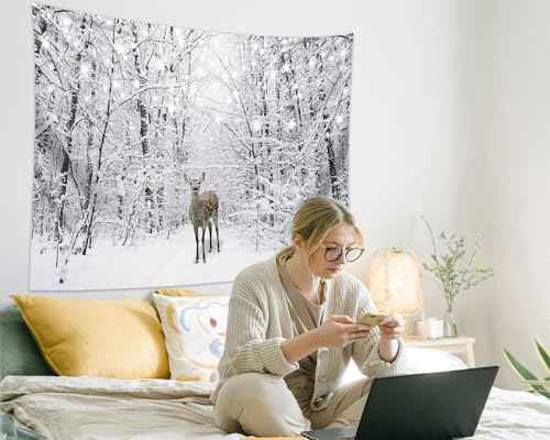 Winter Tapestry Wall Hanging Snow Scene Backdrop Winter Wonderland Wall Decor Snowy Forest Wall Art Nature Woodland Deer Tapestry for Bedroom Room Dorm Party Decoration