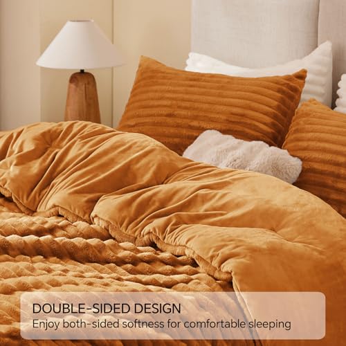 Fleece Queen Comforter Set