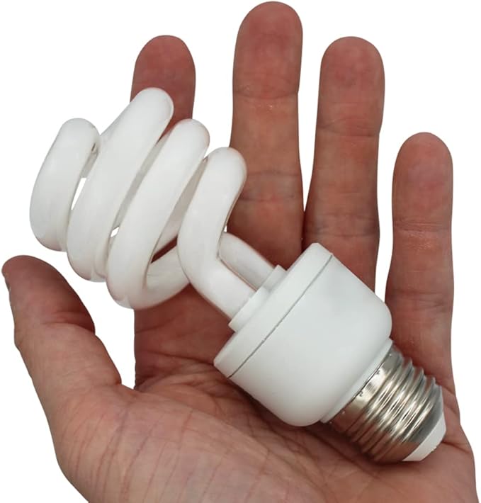 lumenivo UVB Reptile Light 15W 10.0 Desert Terrarium UVB Bulb for Bearded Dragon, Dwarf Monitors, Veiled Chameleons - Simulates UVB from The Sun to Help in Calcium Absorption - 120V - 5 Pack