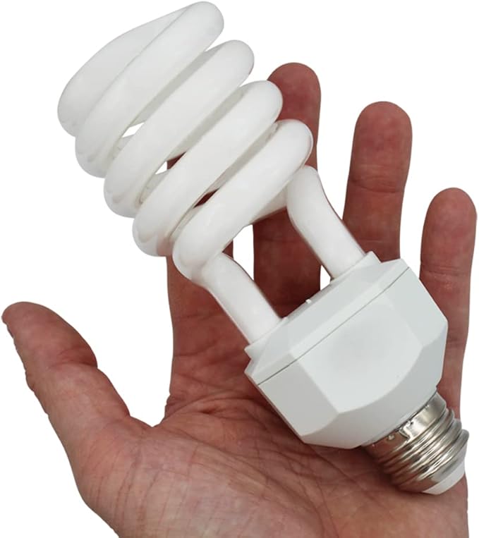 lumenivo UVB Reptile Light 23W 10.0 Desert Terrarium UVB Bulb for Bearded Dragon, Dwarf Monitors, Veiled Chameleons - Simulates UVB from The Sun to Help in Calcium Absorption - 120V - 1 Pack