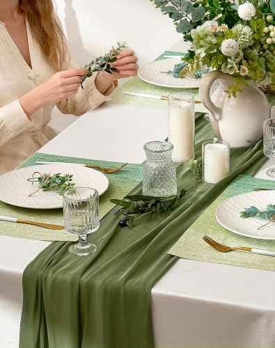 Gradient Green Woven Placemats Set of 4 (3.2 Count)