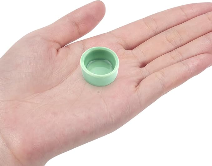 9 Pcs Tarantula Water Bowl Ceramic Mini Dish for Spider Tarantula Hermit Crab Terrarium Breeding Feeders (Colors May Vary)