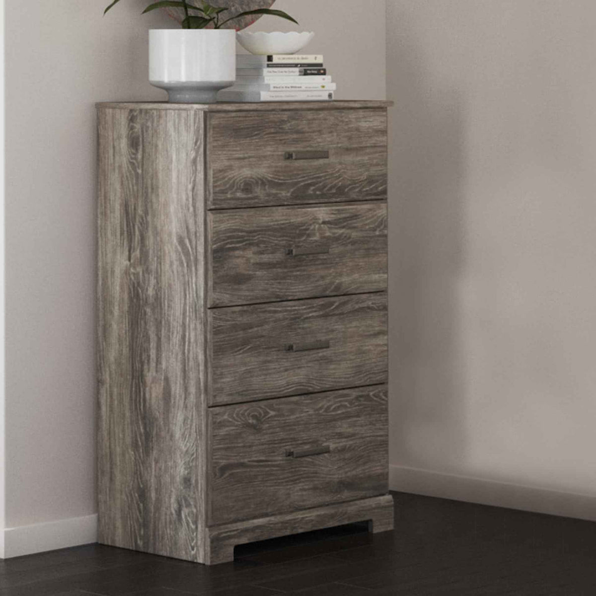 Ralinksi 4 Drawer Dresser Chest
