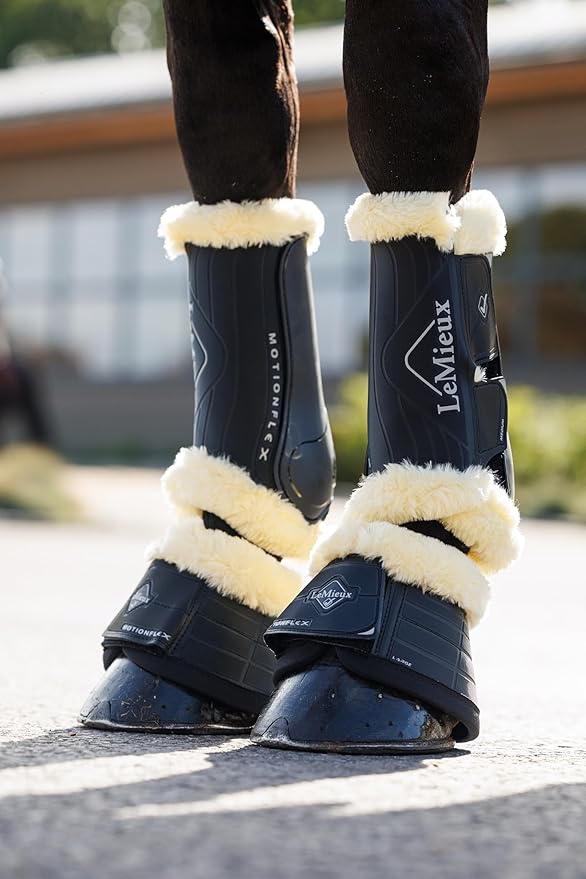 LeMieux Motionflex Overreach Horse Boots - Over Reach or Bell Boots for Horses - Protective Gear and Training Equipment