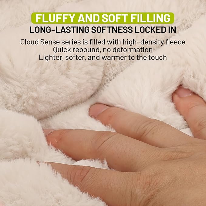 Cloudsoft Flower Cat Bed and Dog Bed, Washable Plush Pet Bed with Non-Slip Water-Resistant Bottom, Faux Furfor Cats & Small Dogs Up to 22 lbs, 22.8"x22.8" (Green)