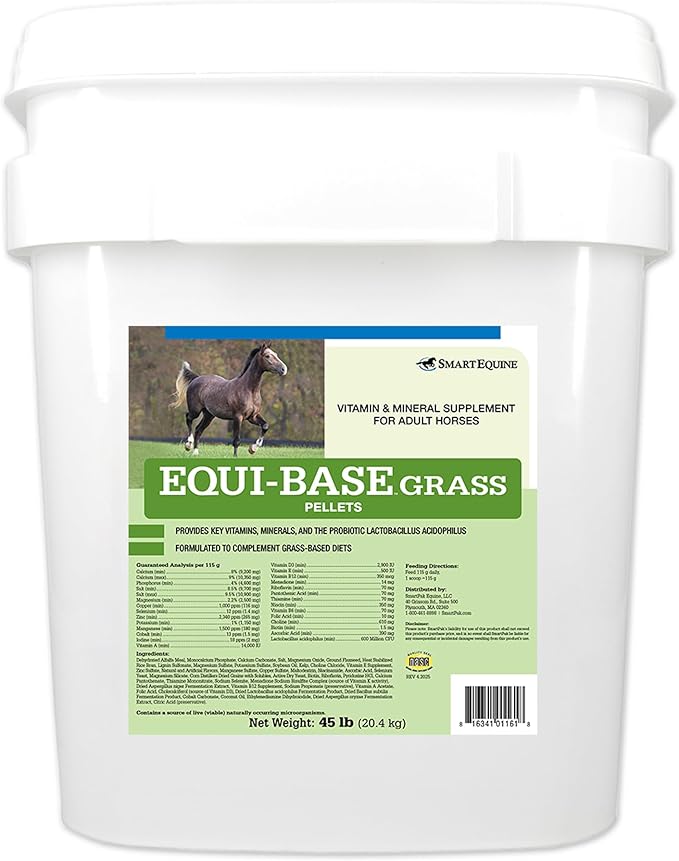 SmartEquine EquiBase Grass Pellets | Horse Vitamins & Minerals Supplement, Forage Balancer | Horses in Light to Moderate Work | 45 lb Bucket