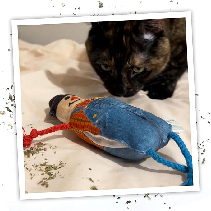Meowijuana Refillable Cat Toys | Get Spooked Bundle - Scarecrow, Pumpkin, Pumpkin Spice Latte Catnip Toys | Includes Potent Hand Harvested Catnip Grown in North America | Promotes Play