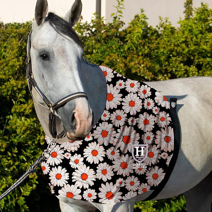 Harrison Howard Heat-Insulating Breathable Stretchy Shoulder Guard Anti Rub Bib for Horse Daisy M