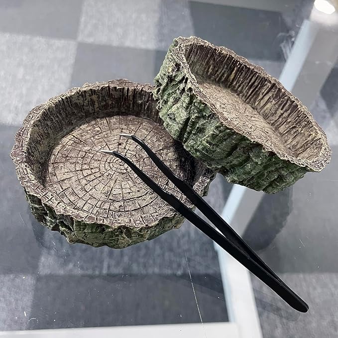 2PCS Reptile Food Water Dish, Tree Stump Feeding Bowl with Tweezers for Leopard Gecko, Lizard, Spider, Scorpion, Chameleon