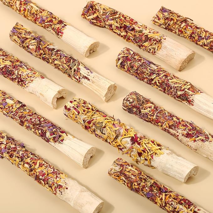 Abizoo Natural Rabbit Chew Toys - 10 Sweet Bamboo Sticks for Rabbits, Guinea Pigs, Chinchillas & Hamsters - Healthy Wooden Snacks for Teeth